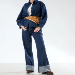 Jean TEXTO bleu à larges revers