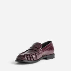 Mocassin bordeaux couture froncée