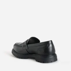 Mocassin éco-conçu noir en cuir