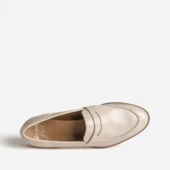 Mocassin ERAM FLEX écru cuir verni