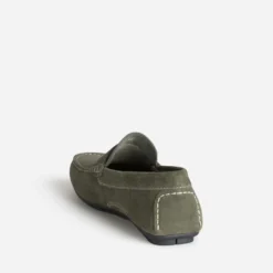 Mocassin kaki cuir velours