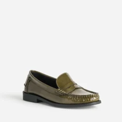 Mocassin kaki cuir verni
