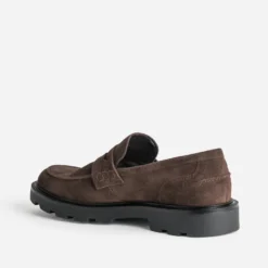 Mocassin marron cuir velours semelle crantée