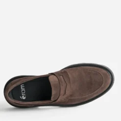 Mocassin marron cuir velours semelle crantée