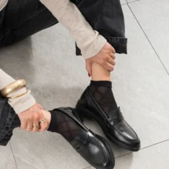 Mocassin noir cuir bord cranté éco-conçu