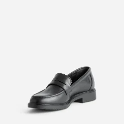 Mocassin noir cuir bord cranté éco-conçu