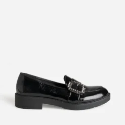 Mocassin noir verni boucle strass