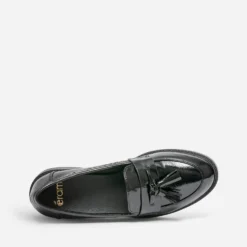 Mocassin noir verni à pampilles