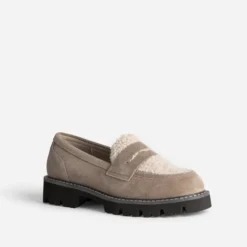 Mocassin taupe cuir velours et sherpa