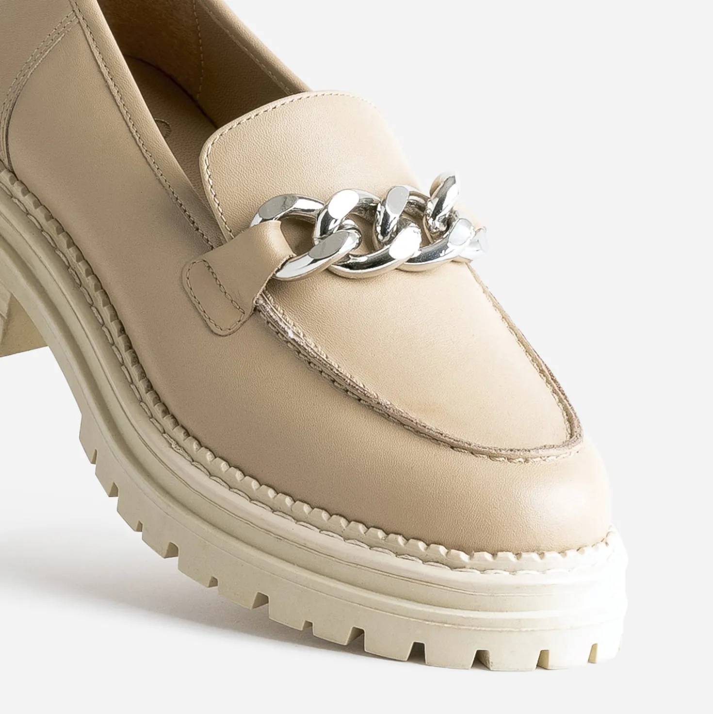 Mocassin TEXTO beige en cuir à semelle crantée