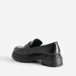 Mocassin TEXTO noir cuir semelle crantée