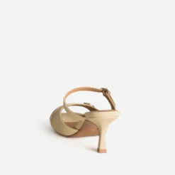 Mule jaune kitten-heel