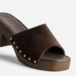Mule marron cuir velours