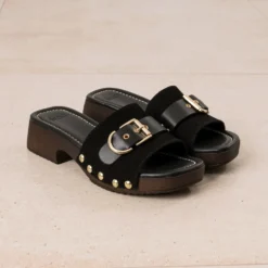 Mule noire cuir velours décor boucle