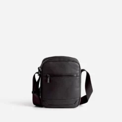 Pochette noire zippée