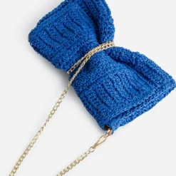Pochette souple bleue en paille