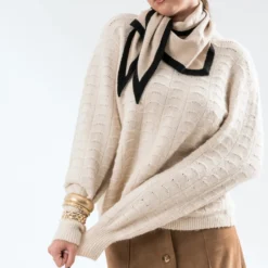 Pull TEXTO écru en tricot