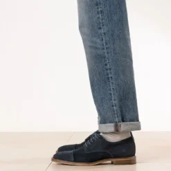 Richelieu en cuir velours bleu marine