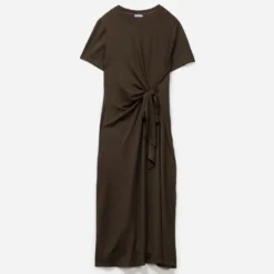 Robe longue marron fluide