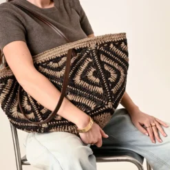 Sac cabas beige et marron tressé