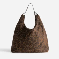 Sac Hobo marron suédé motif léopard