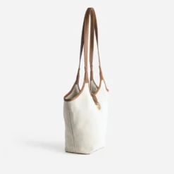 Sac à main beige et camel