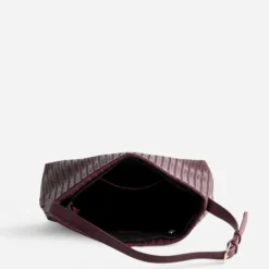 Sac à main bordeaux effet tressé