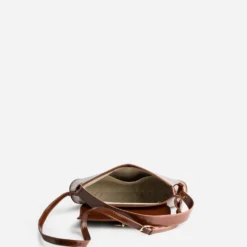 Sac à main cognac décor anneau