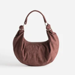 Sac à main marron rougi suédé
