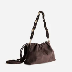 Sac à main marron suédé