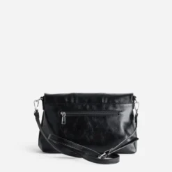 Sac à main noir décor clous