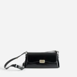 Sac à main noir fermoir fantaisie