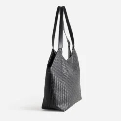 Sac à main noir tressé