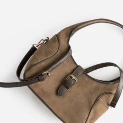 Sac à main taupe suédé