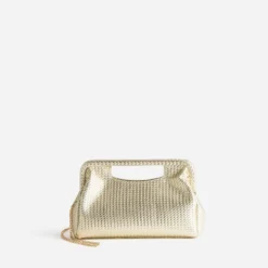 Sac pochette dorée embossage tressé