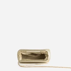 Sac pochette dorée embossage tressé
