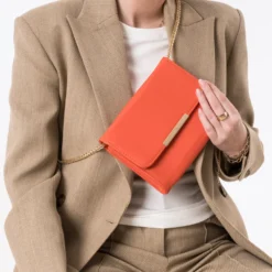 Sac pochette rouge orangé