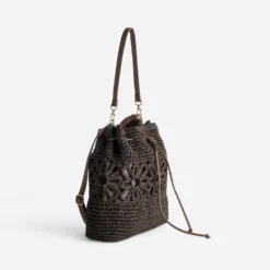 Sac seau marron tressé