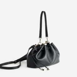 Sac seau noir