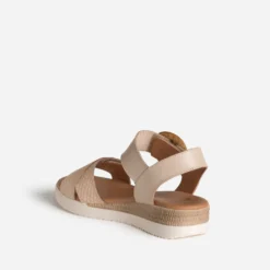 Sandale beige cuir boucle ronde