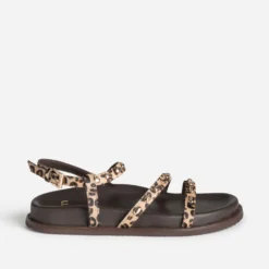 Sandale beige cuir motif léopard décor