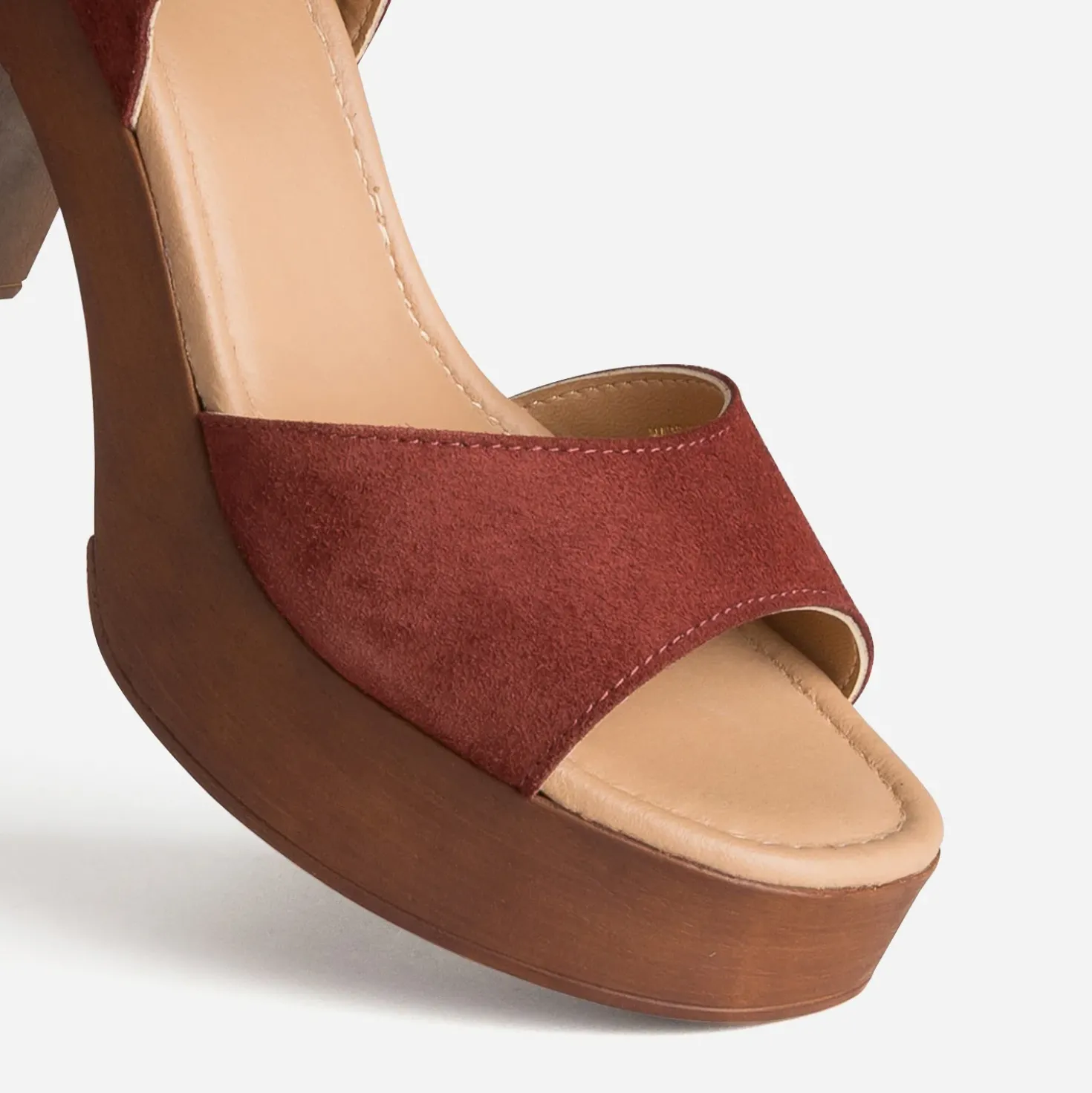 Sandale bordeaux cuir velours à talon