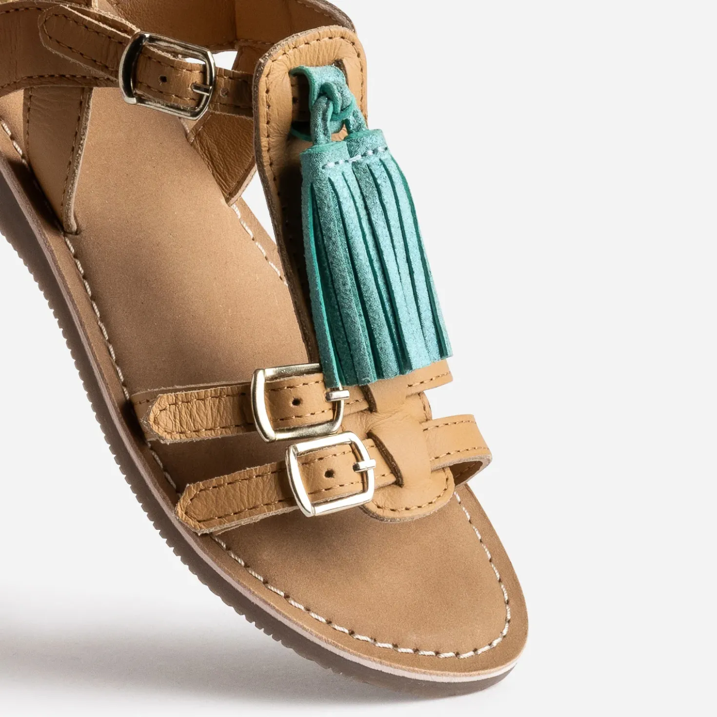 Sandale BUGGY marron cuir pampilles amovibles