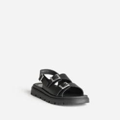 Sandale BUGGY noire cuir semelle crantée