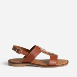 Sandale cognac cuir détail bijou