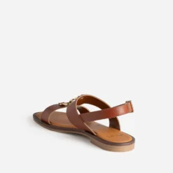 Sandale cognac cuir détail bijou