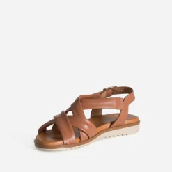 Sandale cognac en cuir souple éco-conçu