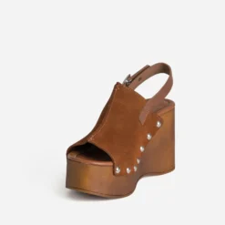 Sandale compensée cognac cuir velours