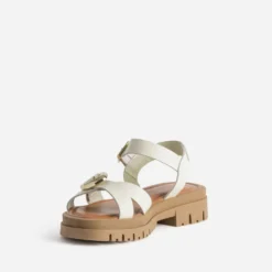 Sandale écrue cuir semelle crantée