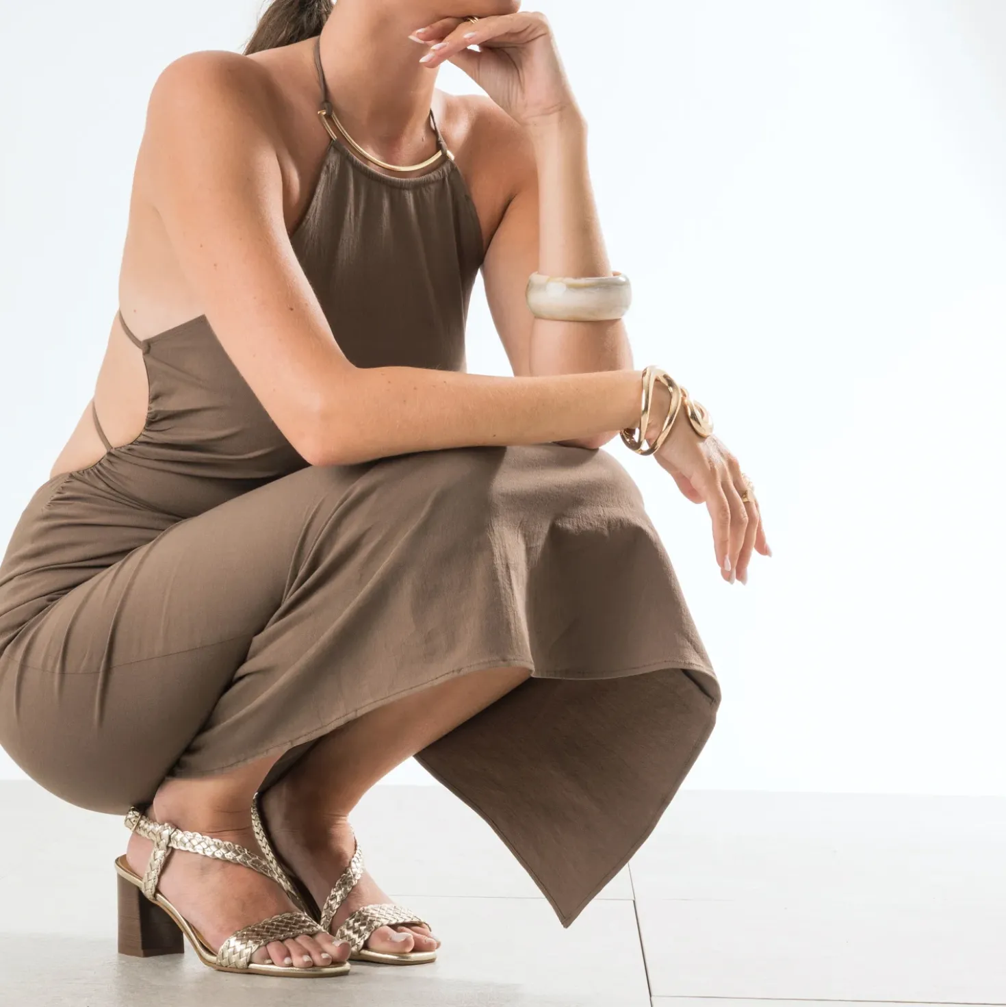 Sandale dorée cuir tressé